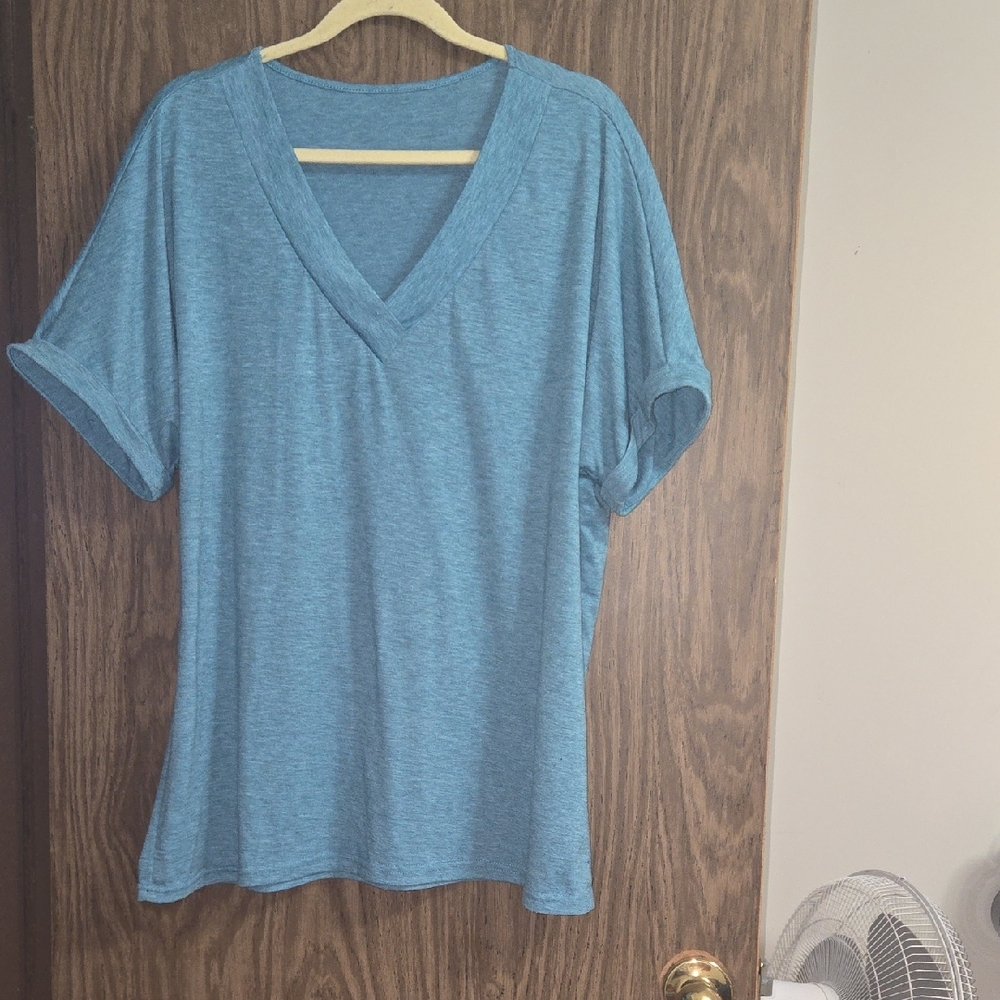 BOGO 🆓️ Womens V Neck Short Sleeve Casual Top